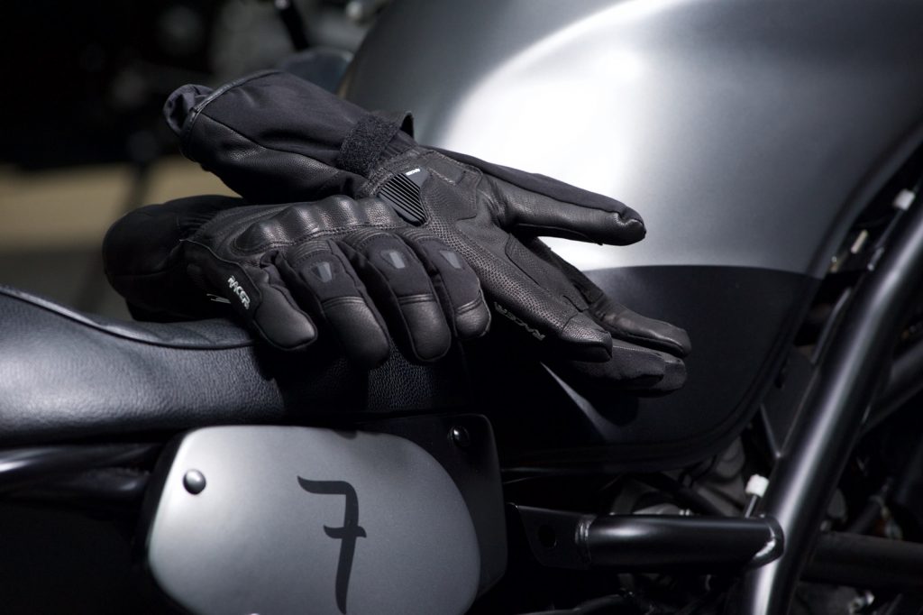 IRON JIA’S Gant Chauffant Moto, Gant moto homologue CE Écran tactile  étanche Véhicule alimenté par batterie 12 V Snowboard Moto pour Hommes  Equitation
