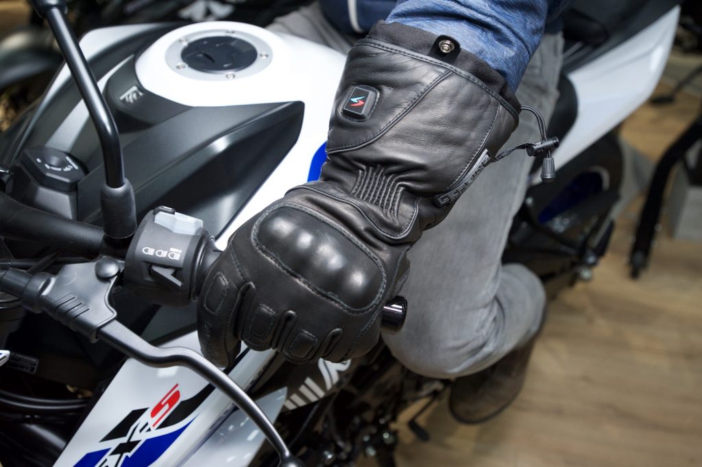 Gant moto hiver chauffant Gerbing XRL | Comparatif gants moto hiver chauffants