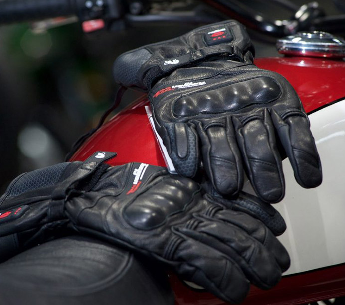 Comment bien choisir ses gants moto ? Guide d'achat
