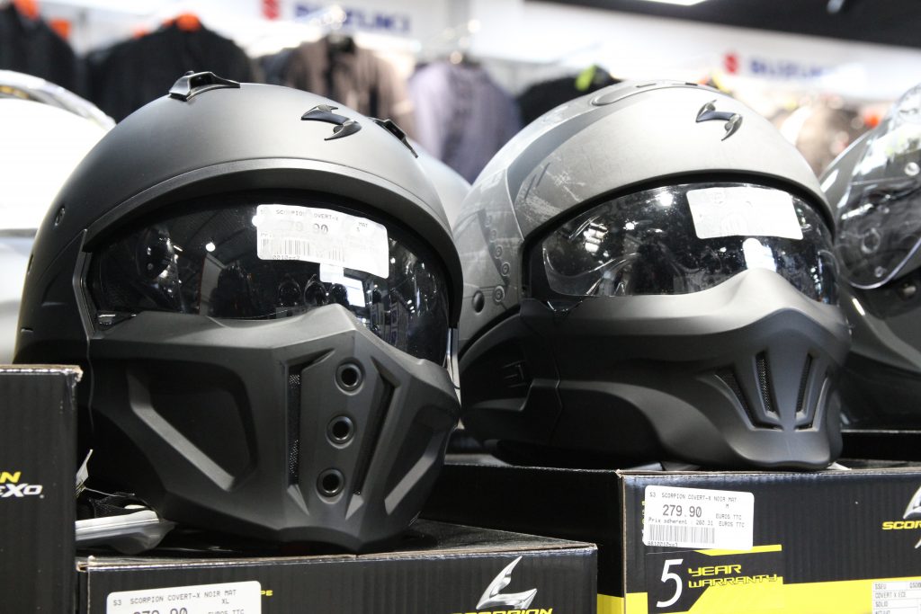 Casque intégral, jet ou modulable de moto chez