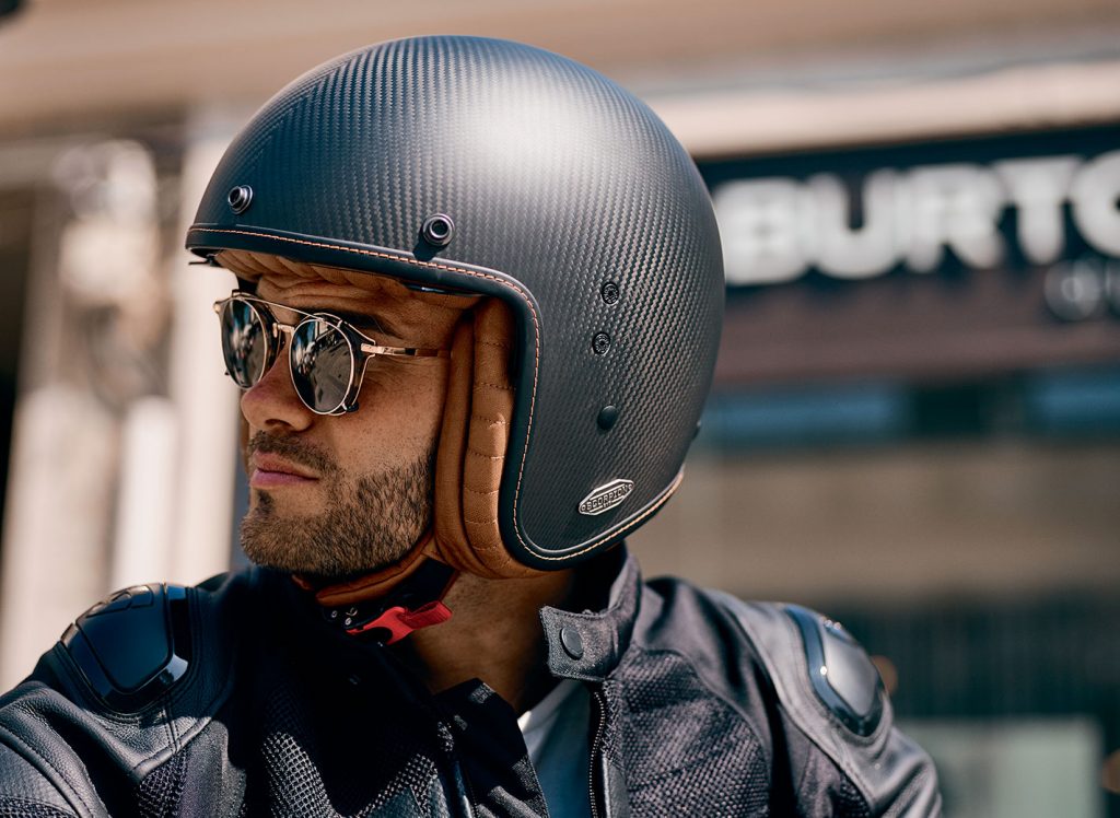 Comment bien choisir son Casque Jet - Live Love Ride - Le blog iCasque