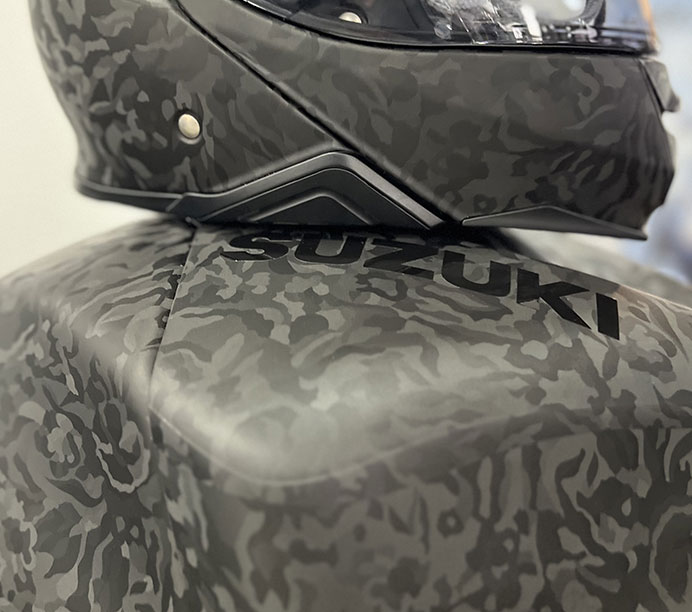 Comment personnaliser votre casque moto avec le covering