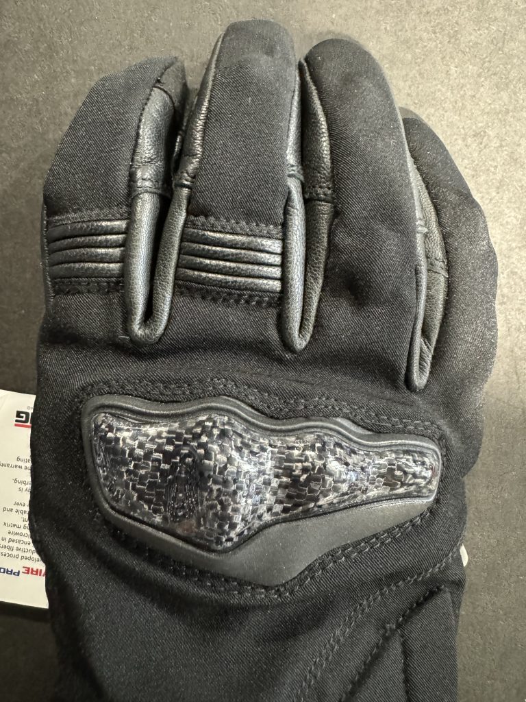 Top 5 des Meilleurs Gants Chauffants Moto - Comparatif 2024