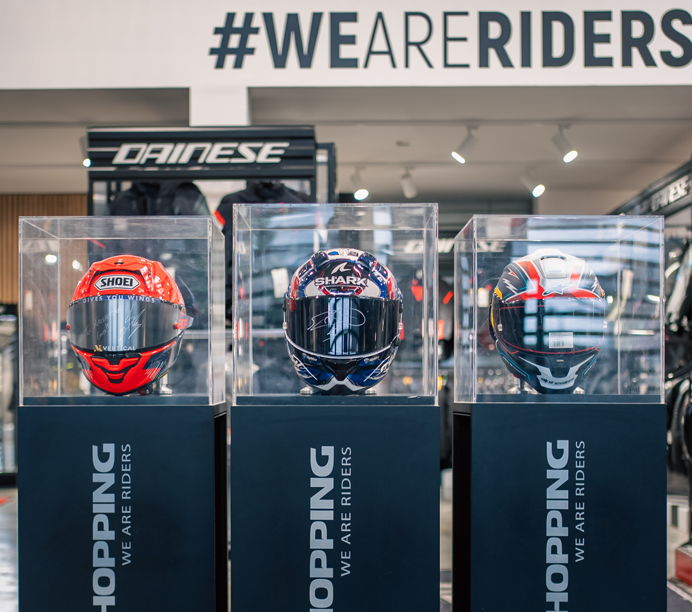Les casques racing d’exception : des modèles rares, introuvable ou pas